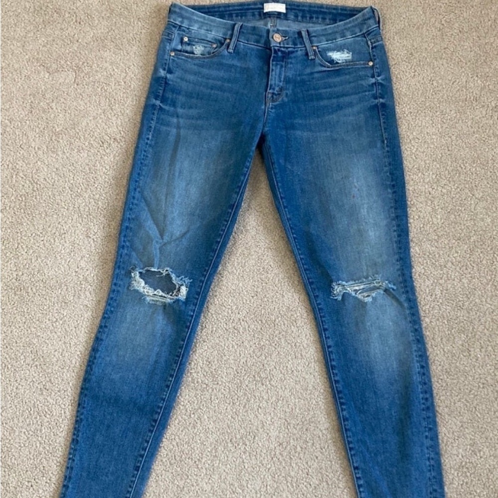 Mother looker ankle fray wild thing distressed light wash jeans in size 27.